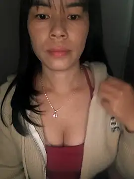 Minak-xika online show from February 9, 2026, 12:41 am