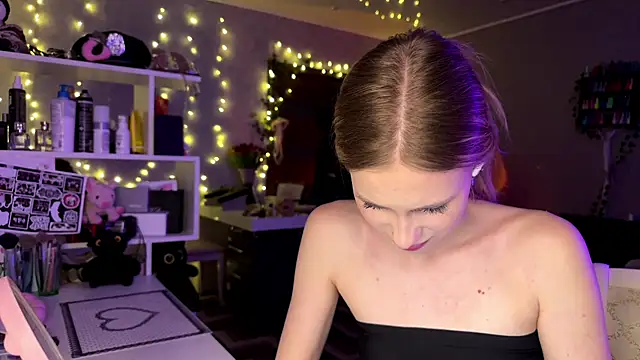 amily sunray online show from March 23, 2026, 3:12 pm