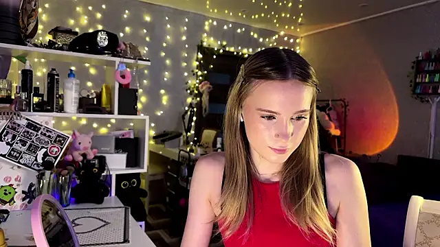 amily sunray online show from March 7, 2026, 1:38 pm