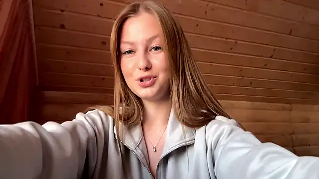 TessSamul online show from May 6, 2026, 3:49 pm