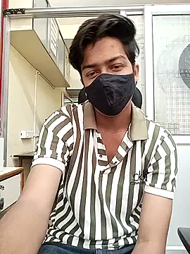 hotyboy 89 online show from April 17, 2026, 4:26 am