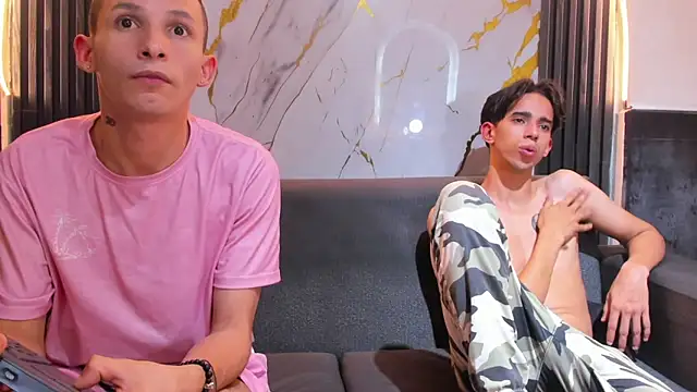 Isaak 26 online show from March 2, 2026, 8:49 pm