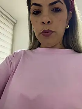 Encantadora Eva online show from February 13, 2026, 1:38 am