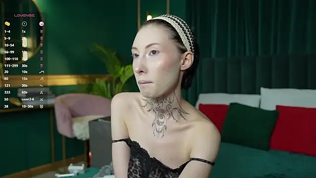 roxy morrison x online show from May 21, 2026, 4:10 am