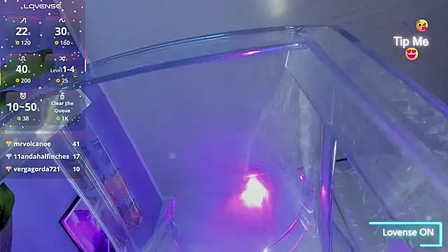 velaryluxurii online show from March 16, 2026, 11:40 pm