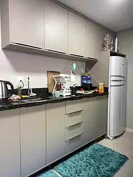 kahreal online show from April 3, 2026, 1:06 pm