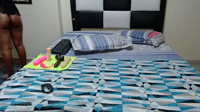 VeronaDimexx online show from March 27, 2026, 11:38 pm