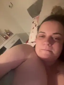 Piper Milf 36 online show from February 25, 2026, 8:19 pm