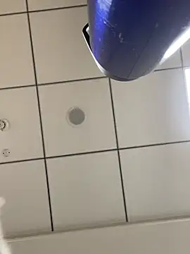 hassuniii online show from February 10, 2026, 4:28 pm