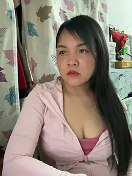 Snapshot of Strawberry-wet chatting on March 16, 2026, 4:21 pm Strawberry-wet online show from March 16, 2026, 4:21 pm