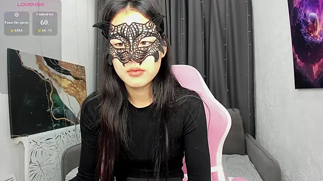 HelenBlazeTrt online show from April 1, 2026, 2:02 am