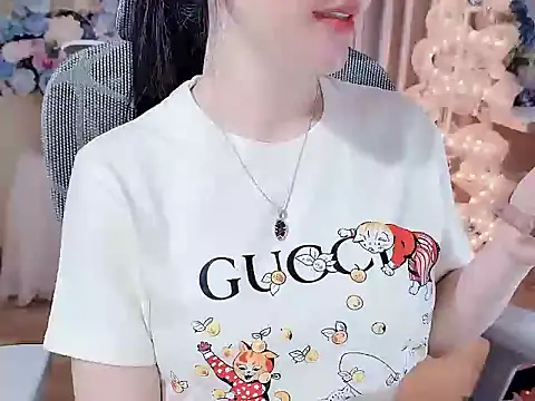 Agnelyn    online show from July 6, 2026, 11:39 am