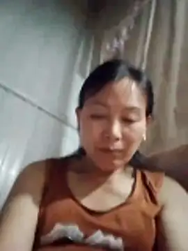 Snapshot of Kiss_love2 chatting on June 9, 2026, 2:51 pm Kiss love2 online show from June 9, 2026, 2:51 pm