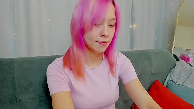 EmilyTrase online show from April 2, 2026, 1:13 am