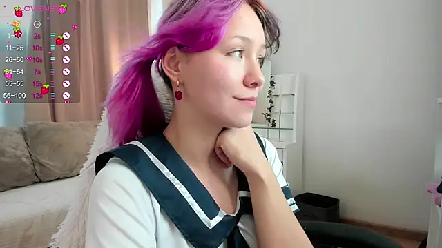 EmilyTrase online show from July 7, 2026, 6:47 am
