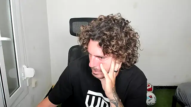 joaquin420 hot online show from May 22, 2026, 5:38 am