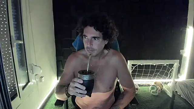 joaquin420 hot online show from July 17, 2026, 5:04 am