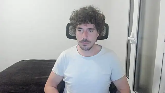 joaquin420 hot online show from February 25, 2026, 6:02 am