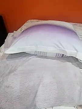 Snapshot of KINKYDOLL4U chatting on April 5, 2026, 8:21 am KINKYDOLL4U online show from April 5, 2026, 8:21 am