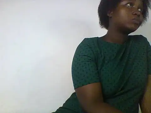 shyNia online show from March 4, 2026, 1:41 pm