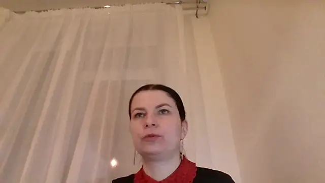 Clover Shine online show from February 16, 2026, 5:44 pm