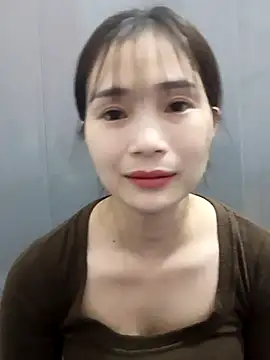 Snapshot of -Dumi- chatting on February 17, 2026, 1:30 pm -Dumi- online show from February 17, 2026, 1:30 pm