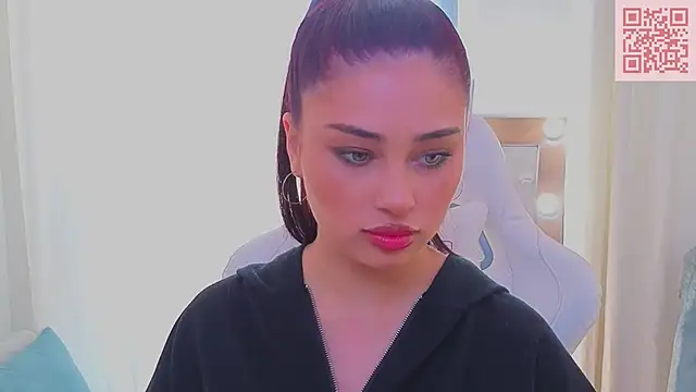 Sofia Plump online show from March 22, 2026, 10:06 am