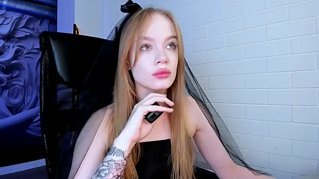 Snapshot of AmyNox chatting on June 17, 2026, 1:10 pm AmyNox online show from June 17, 2026, 1:10 pm