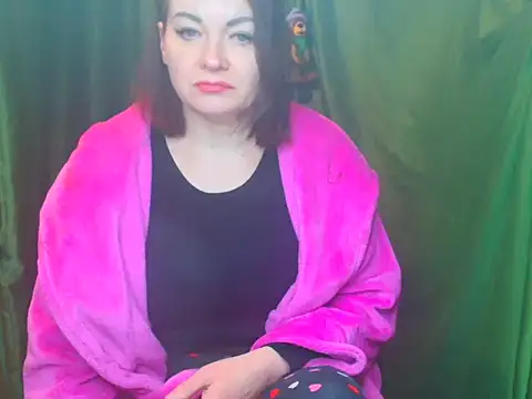 Milana9732 online show from April 12, 2026, 3:26 pm