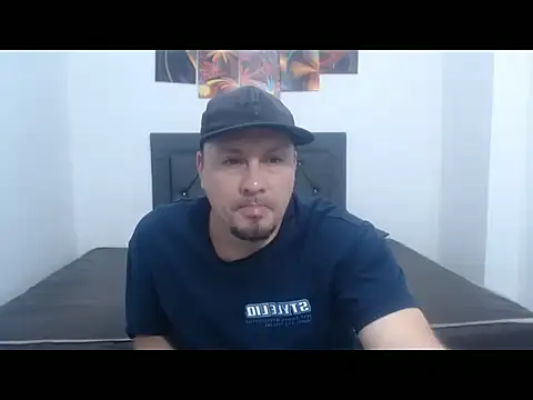 thomax10 online show from February 20, 2026, 7:05 pm