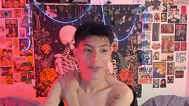 Snapshot of alextop_ chatting on February 19, 2026, 1:35 am alextop online show from February 19, 2026, 1:35 am