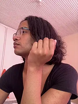 horny brii online show from February 12, 2026, 7:35 pm