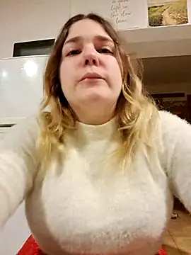 Dulcexpecado online show from March 10, 2026, 8:57 pm