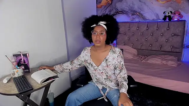 CataleyaMoon  online show from April 13, 2026, 8:13 pm