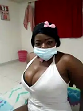 Snapshot of DiosaDeHebano chatting on February 11, 2026, 4:01 am DiosaDeHebano online show from February 11, 2026, 4:01 am