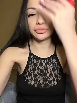 Snapshot of Layana_Ro chatting on February 20, 2026, 5:04 pm Layana Ro online show from February 20, 2026, 5:04 pm