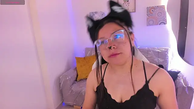 Afrodita rouss online show from February 27, 2026, 8:52 pm