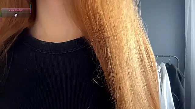 TaliaOgwynn online show from March 1, 2026, 9:09 am