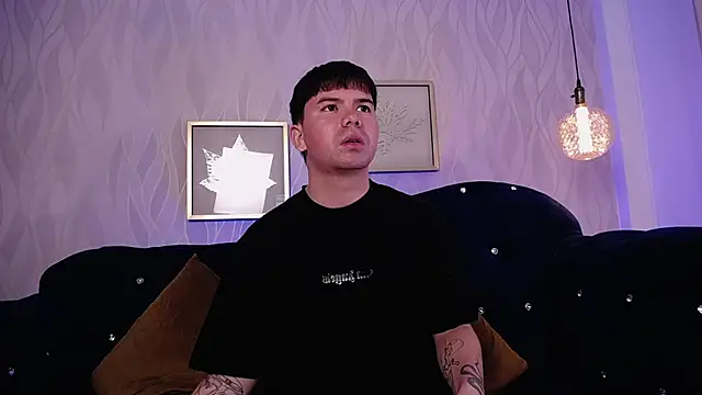 KaiStein online show from February 20, 2026, 6:43 pm