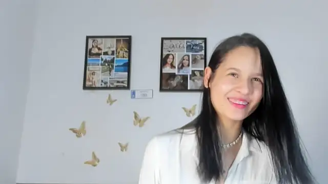 catalina santana4 online show from March 11, 2026, 3:22 am