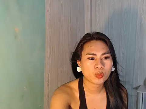 Snapshot of mauie69 chatting on July 5, 2026, 3:33 am mauie69 online show from July 5, 2026, 3:33 am