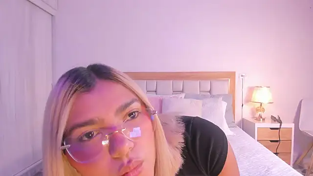 Bunny Blush1 online show from March 15, 2026, 11:39 am