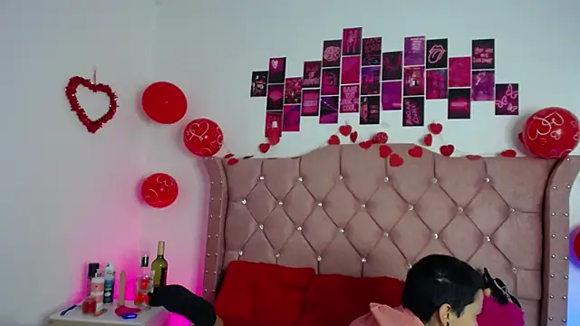 Snapshot of nat_evans8 chatting on February 22, 2026, 4:15 am nat evans8 online show from February 22, 2026, 4:15 am