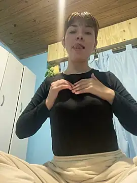 Luna33- online show from July 24, 2026, 10:17 pm