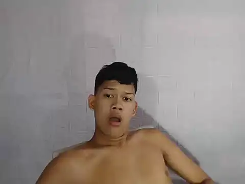 UrAsian Turjak online show from April 24, 2026, 12:12 am