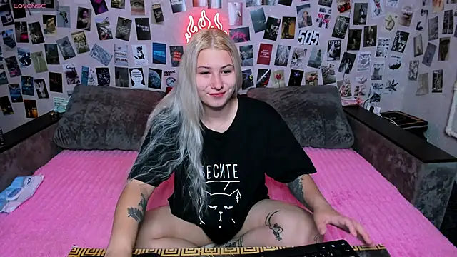 x Ulya1cutex online show from June 26, 2026, 5:52 pm