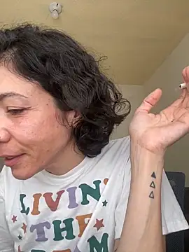 JeanneDuval8888 online show from May 30, 2026, 10:59 pm