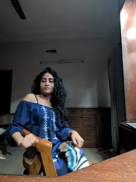 Snapshot of sexysilmy chatting on February 24, 2026, 12:39 pm sexysilmy online show from February 24, 2026, 12:39 pm