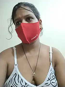 ankita077 online show from July 5, 2026, 11:33 pm