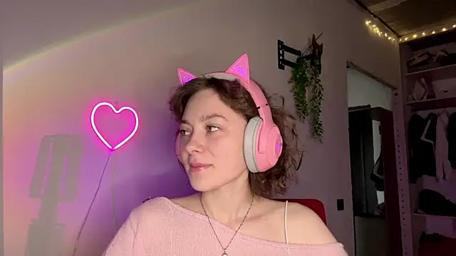 SlunkRear online show from April 12, 2026, 10:13 pm